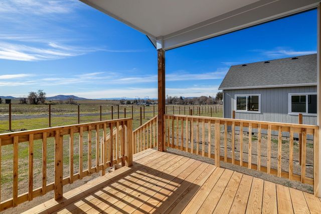 518 SW 6th Street Lot 1, Metolius, OR 97741