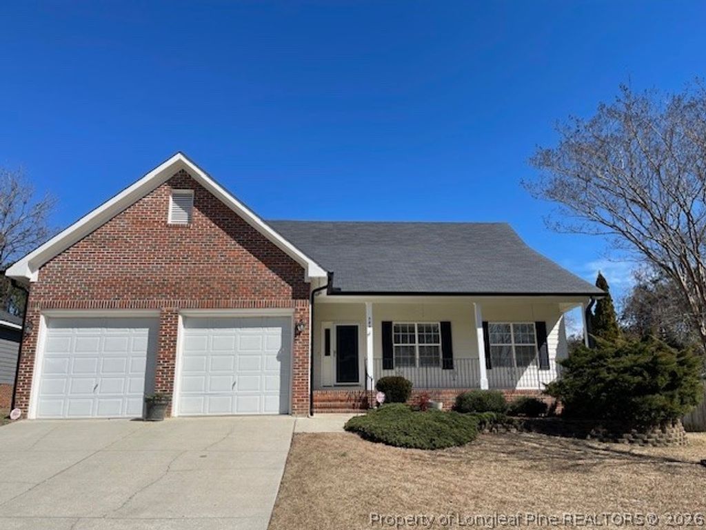 504 Bramblegate Road, Hope Mills, NC 28348 — exterior