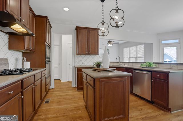 615 Wildmeadow Glenn, Cumming, GA 30040