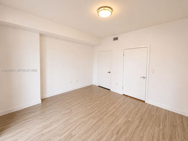 1111 SW 1st Avenue 1722-N, Miami, FL 33130