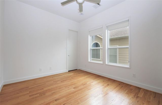 5711 Kansas, Houston, TX 77007