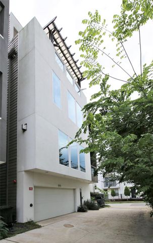 5711 Kansas, Houston, TX 77007