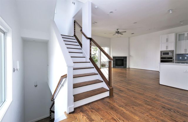 5711 Kansas, Houston, TX 77007