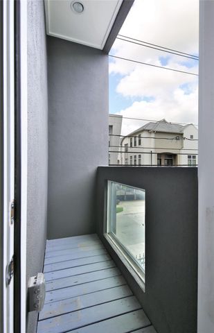 5711 Kansas, Houston, TX 77007