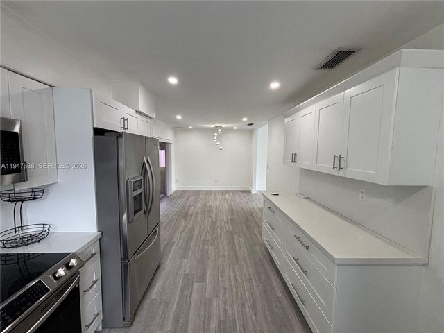 11105 SW 156th Ter, Miami, FL 33157