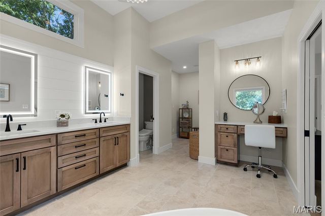 1512 Saint James Place Court, Wildwood, MO 63038