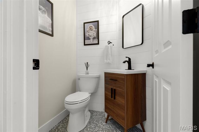 1512 Saint James Place Court, Wildwood, MO 63038