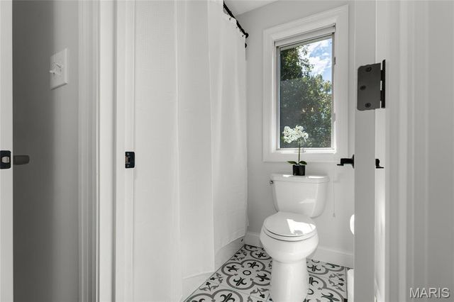 1512 Saint James Place Court, Wildwood, MO 63038