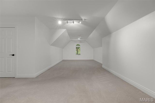 1512 Saint James Place Court, Wildwood, MO 63038