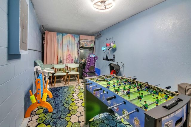 17833 WOODCREST WAY, Clermont, FL 34714