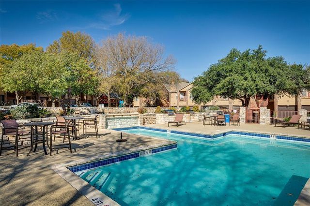 6804 N Capital Of TX Highway 424, Austin, TX 78750