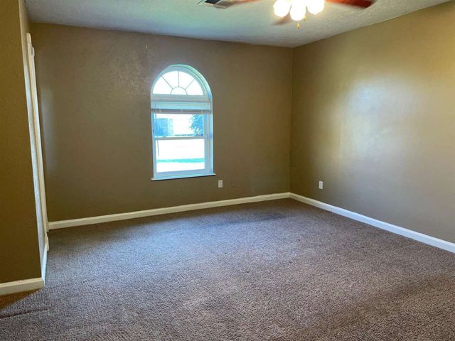 6908 SW Beta Ave, Lawton, OK 73505