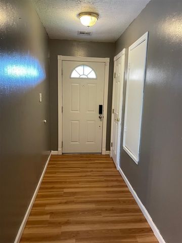 6908 SW Beta Ave, Lawton, OK 73505