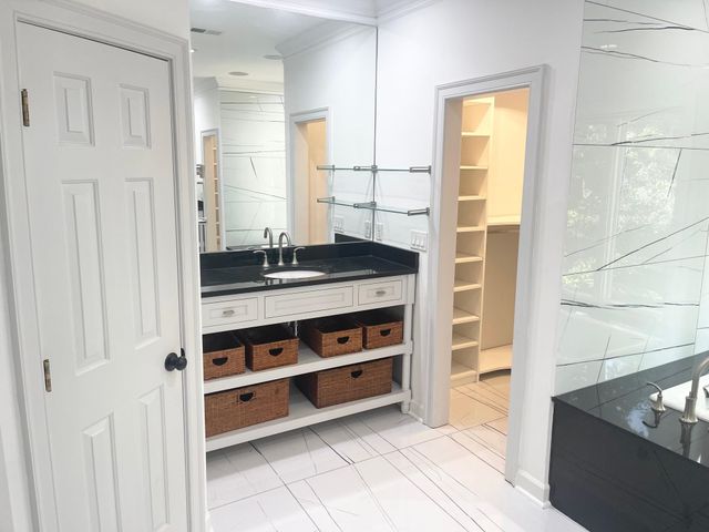 5830 GARDEN OAK CV, Memphis, TN 38120