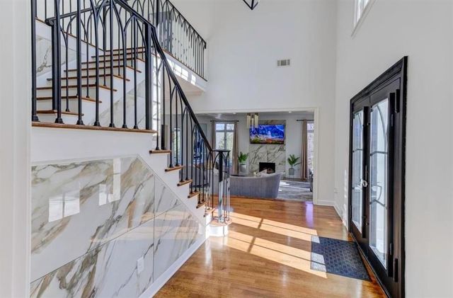 5830 GARDEN OAK CV, Memphis, TN 38120