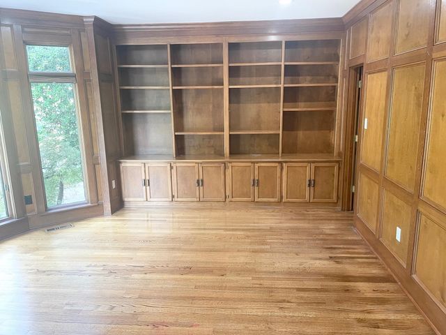 5830 GARDEN OAK CV, Memphis, TN 38120