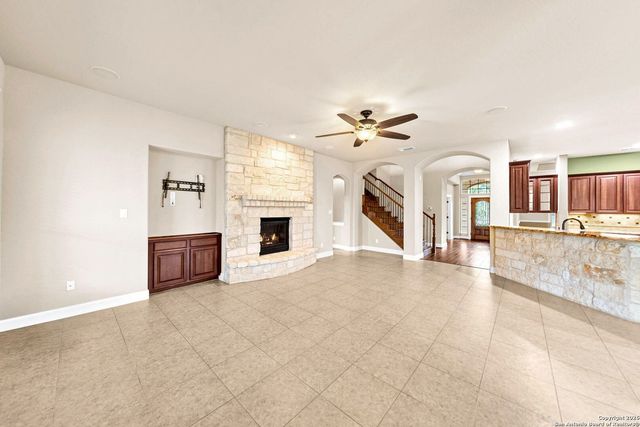 10811 Zedernholz Run, New Braunfels, TX 78132