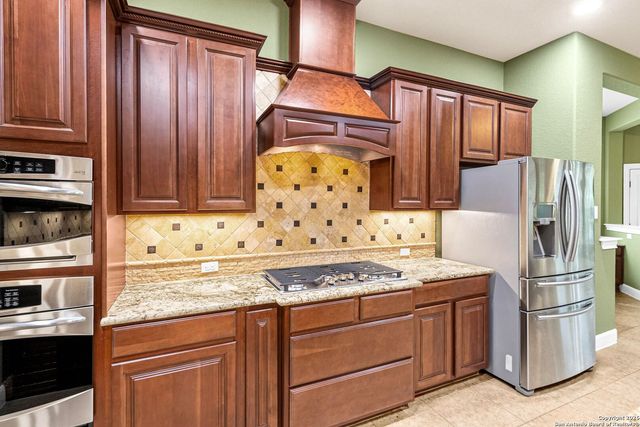 10811 Zedernholz Run, New Braunfels, TX 78132