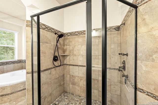 10811 Zedernholz Run, New Braunfels, TX 78132