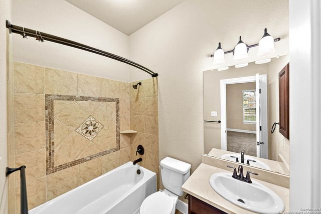 10811 Zedernholz Run, New Braunfels, TX 78132