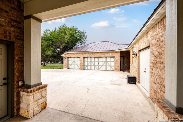 10811 Zedernholz Run, New Braunfels, TX 78132