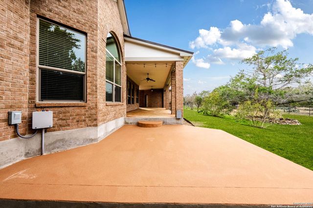 10811 Zedernholz Run, New Braunfels, TX 78132