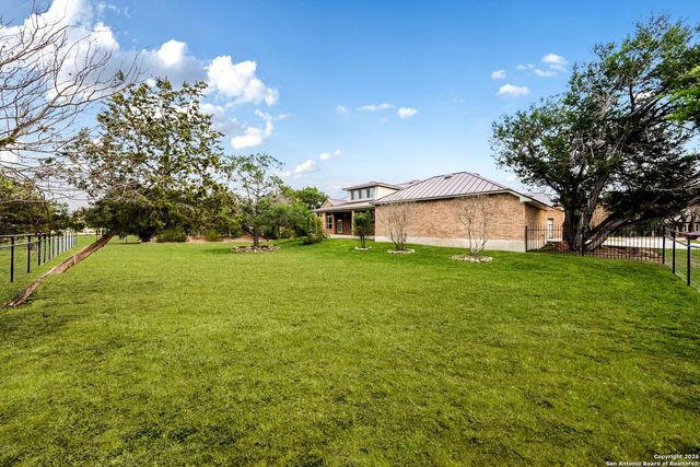 10811 Zedernholz Run, New Braunfels, TX 78132