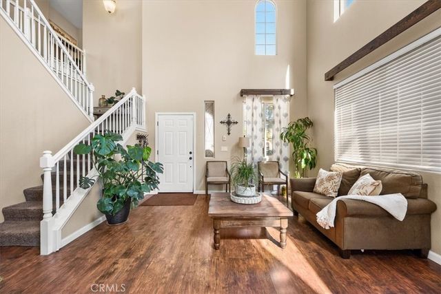 922 Alba Court, Santa Maria, CA 93458