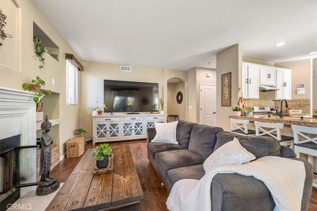 922 Alba Court, Santa Maria, CA 93458