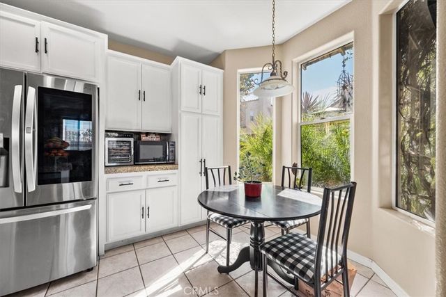 922 Alba Court, Santa Maria, CA 93458