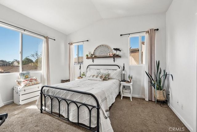 922 Alba Court, Santa Maria, CA 93458