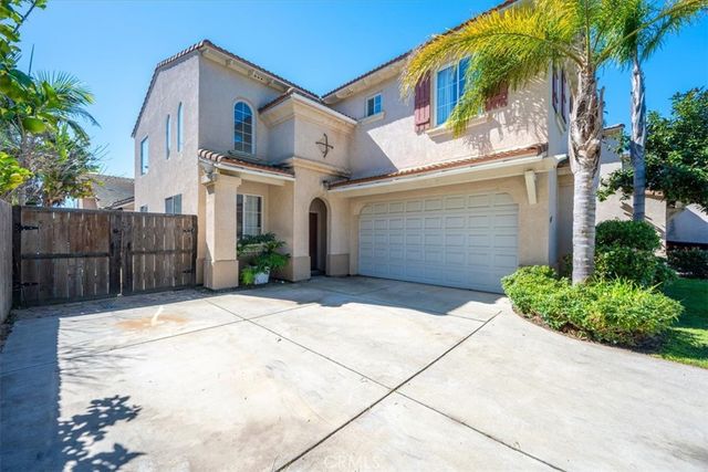 922 Alba Court, Santa Maria, CA 93458