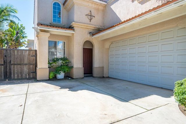 922 Alba Court, Santa Maria, CA 93458