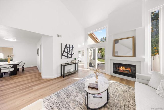 8695 Rideabout Ln, San Diego, CA 92129