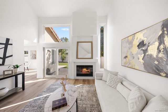 8695 Rideabout Ln, San Diego, CA 92129