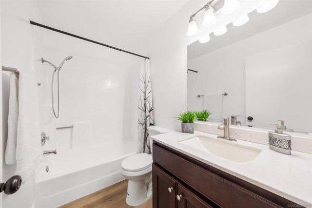 8695 Rideabout Ln, San Diego, CA 92129