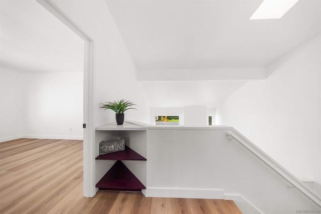 8695 Rideabout Ln, San Diego, CA 92129