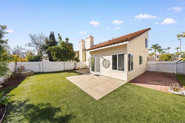8695 Rideabout Ln, San Diego, CA 92129