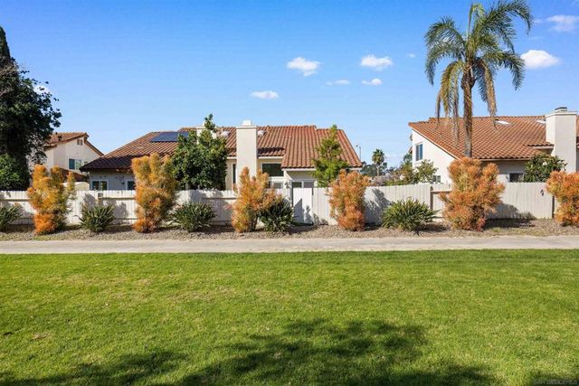 8695 Rideabout Ln, San Diego, CA 92129