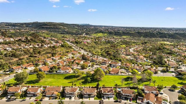 8695 Rideabout Ln, San Diego, CA 92129