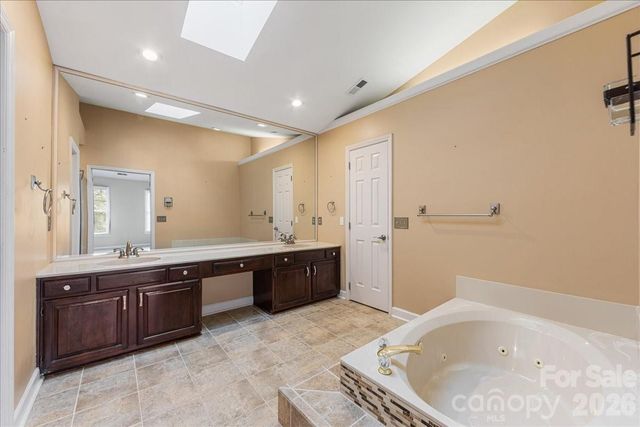 14836 Charterhouse Lane, Huntersville, NC 28078