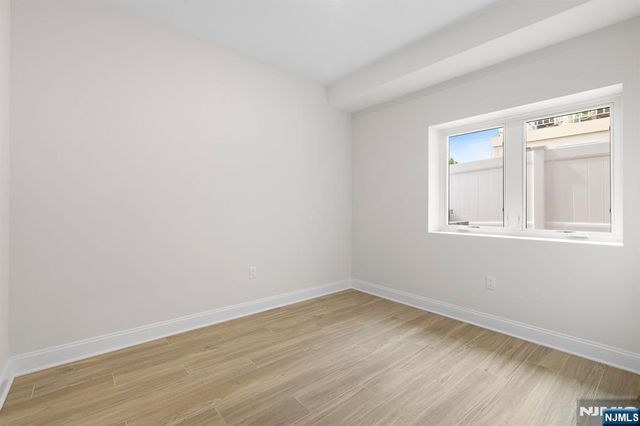 332 12th Street A, Palisades Park, NJ 07650