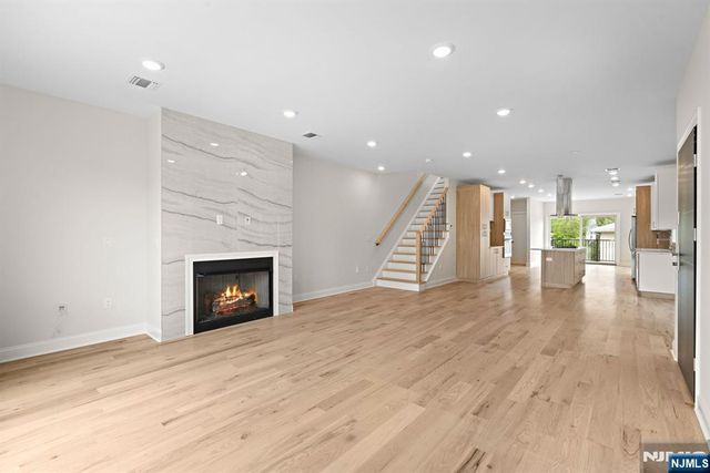 332 12th Street A, Palisades Park, NJ 07650