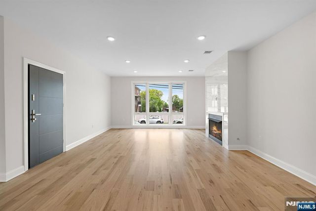 332 12th Street A, Palisades Park, NJ 07650