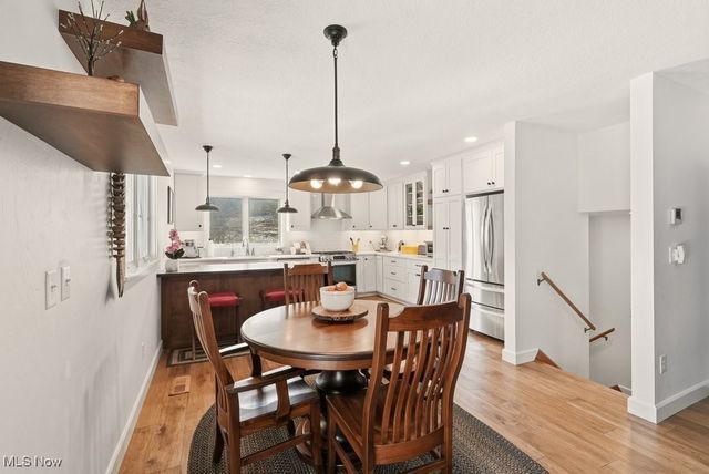 1430 Magnolia Road SW, Dellroy, OH 44620