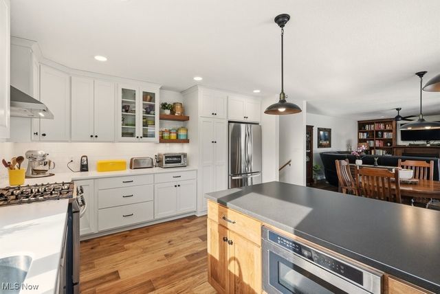 1430 Magnolia Road SW, Dellroy, OH 44620