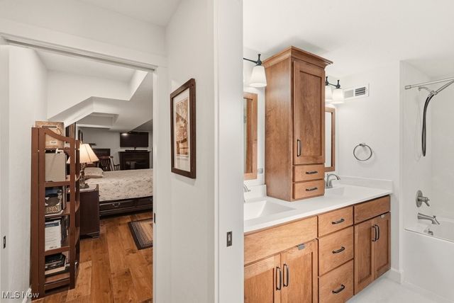 1430 Magnolia Road SW, Dellroy, OH 44620