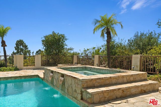 1915 Carla, Beverly Hills, CA 90210