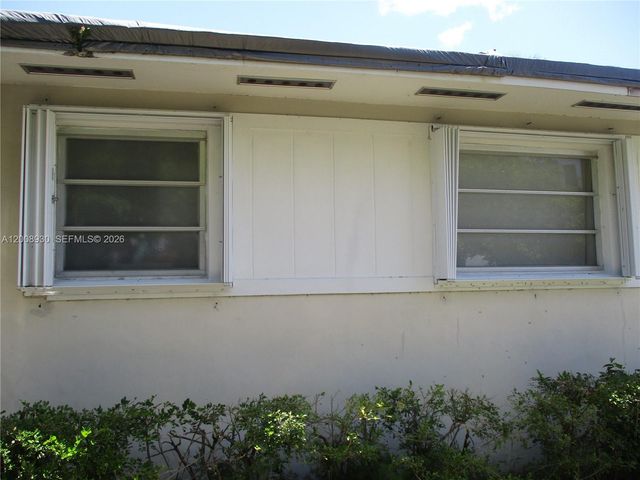19311 Gulfstream Road, Cutler Bay, FL 33157
