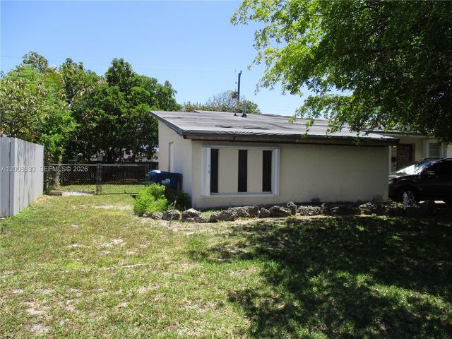 19311 Gulfstream Road, Cutler Bay, FL 33157